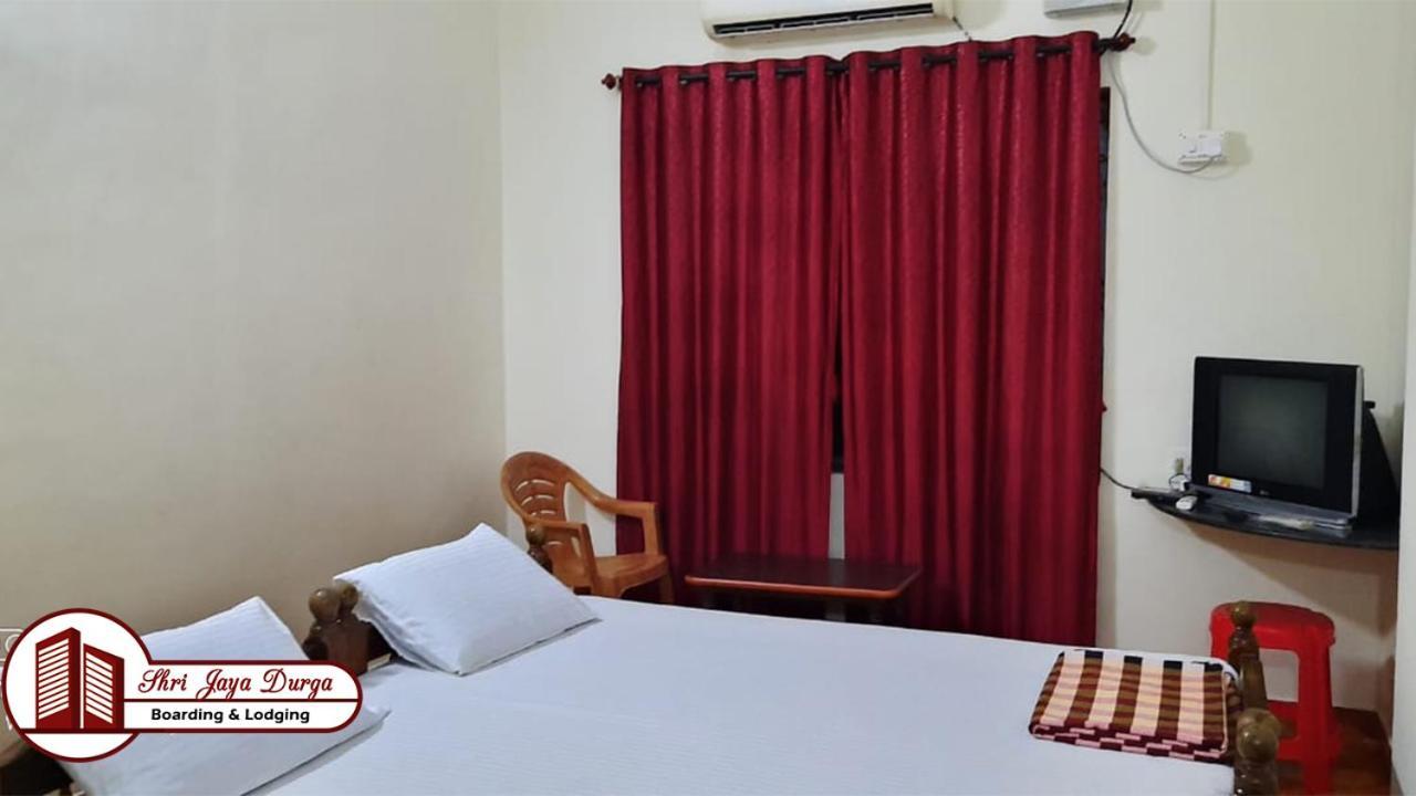 Shri Jaya Durga Boarding & Lodging 乌杜皮 外观 照片